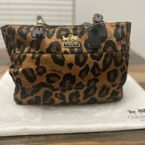 Vintage leopard print Coach purse